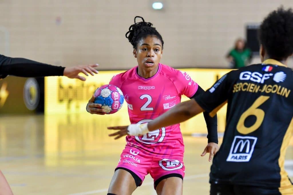 Bruna De Paula : « Aller plus haut avec Nantes »