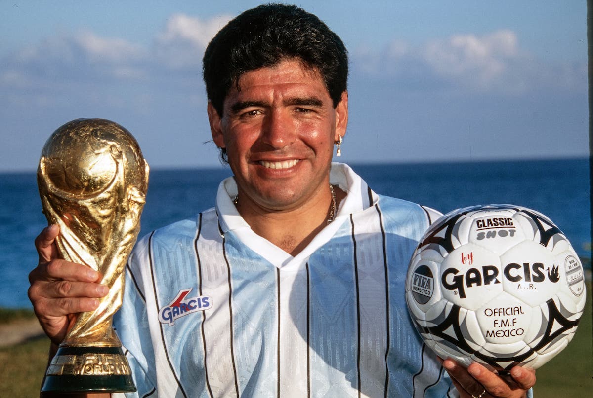 Maradona retour sur la carrière exceptionnelle du Dieu du foot
