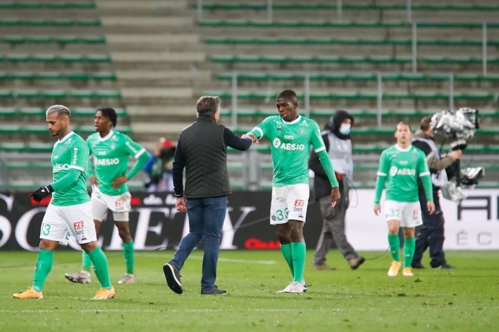 Pourquoi Saint-Etienne file tout droit en Ligue 2