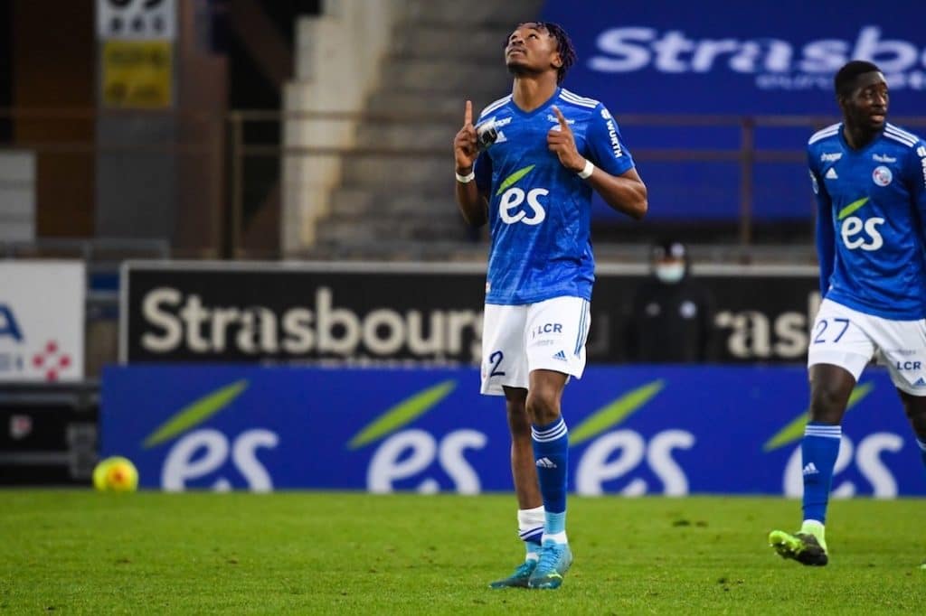 Le journal du mercato : Nice veut griller Milan pour Simakan (Strasbourg)