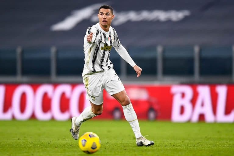 Critiano Ronaldo a failli signer à l'OL au début de sa carrière.