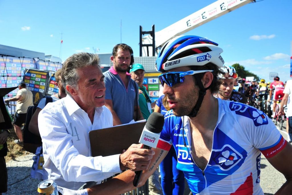 Retiré des plateaux de télévision, Gérard Holtz se confie sur sa passion du vélo.