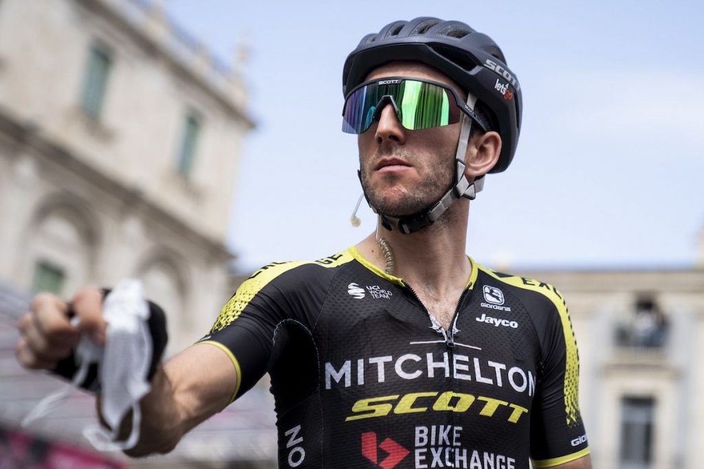 Simon Yates prend le leadership à Greenedge cycling.
