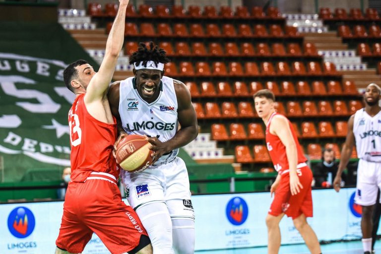 Jerry Boutsiele attend son heure en équipe de France