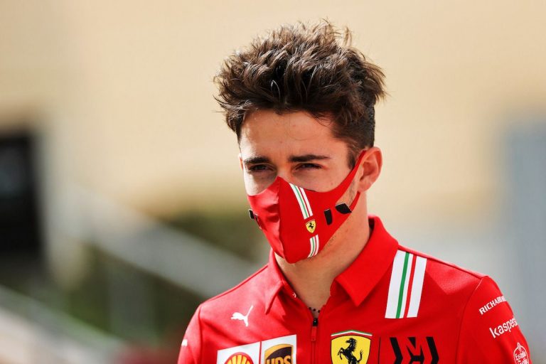 Leclerc part en pôle chez Ferrari.