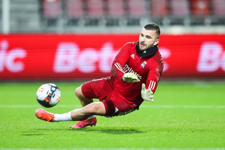 Anthony Lopes, sa passion pour le Padel dévoilée.