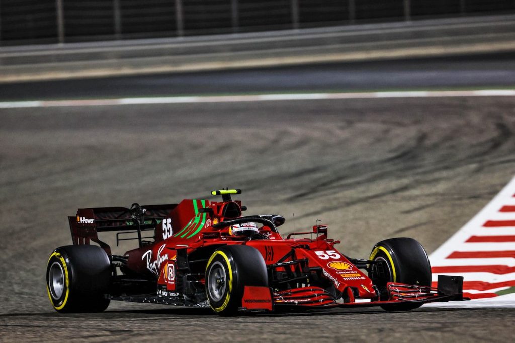 Carlos Sainz successeur de Vettel chez Ferrari.