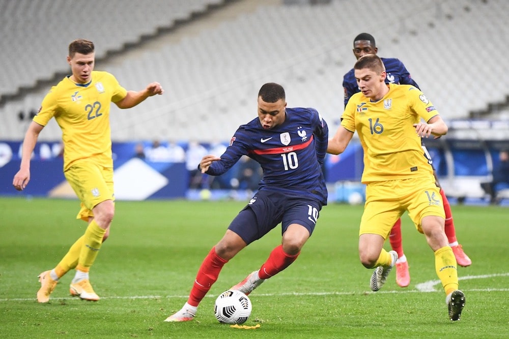 Rabiot : « A Kylian de savoir quand il doit jouer à une ou deux touches ou quand il peut dribbler »