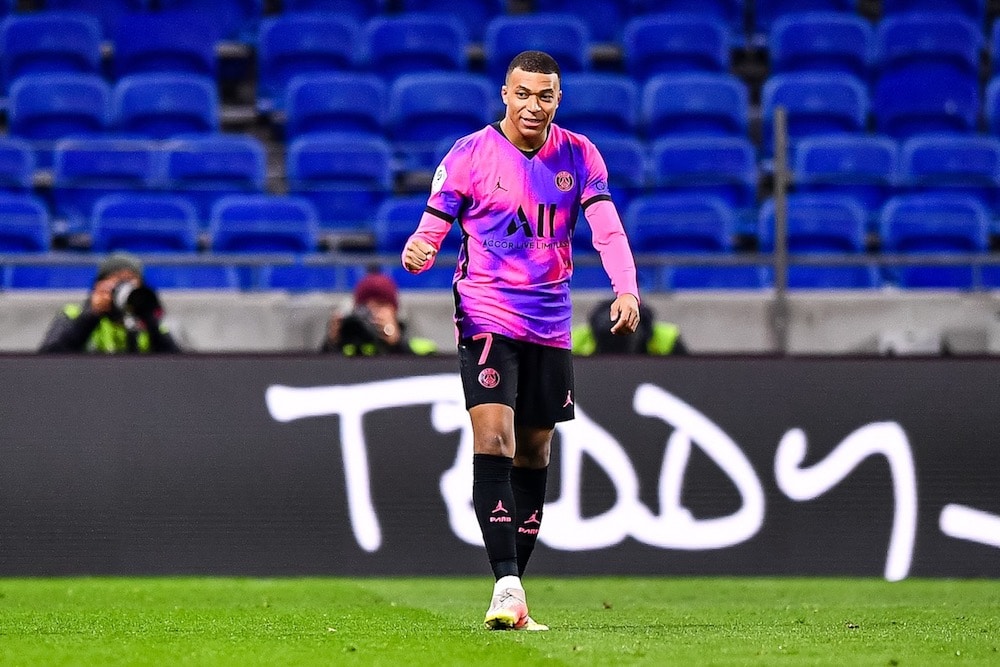 PSG : laisser partir Mbappé serait une faute professionnelle