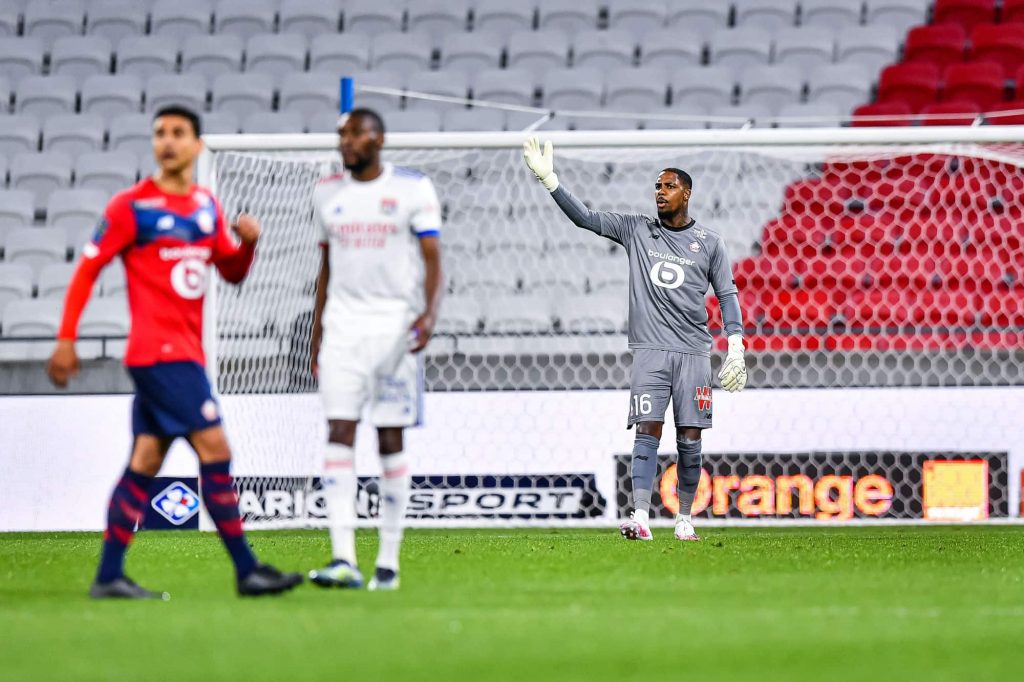 Départ inéluctable de Mike Maignan (Lille) : à quoi joue le  Milan AC ?