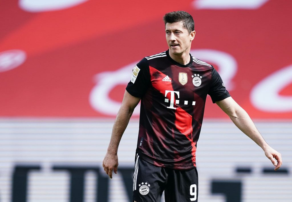 Pas retenu par le Bayern, Lewandowski vers M.U. ou Liverpool ?