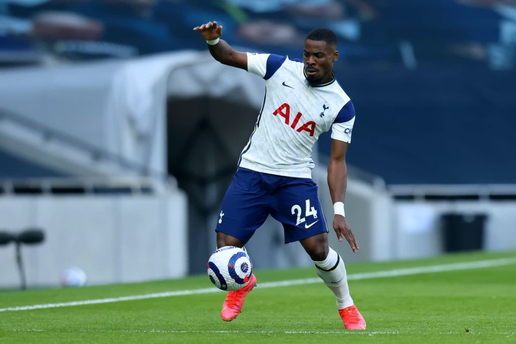 Transferts : Aurier (Tottenham) principale cible du PSG au poste de latéral