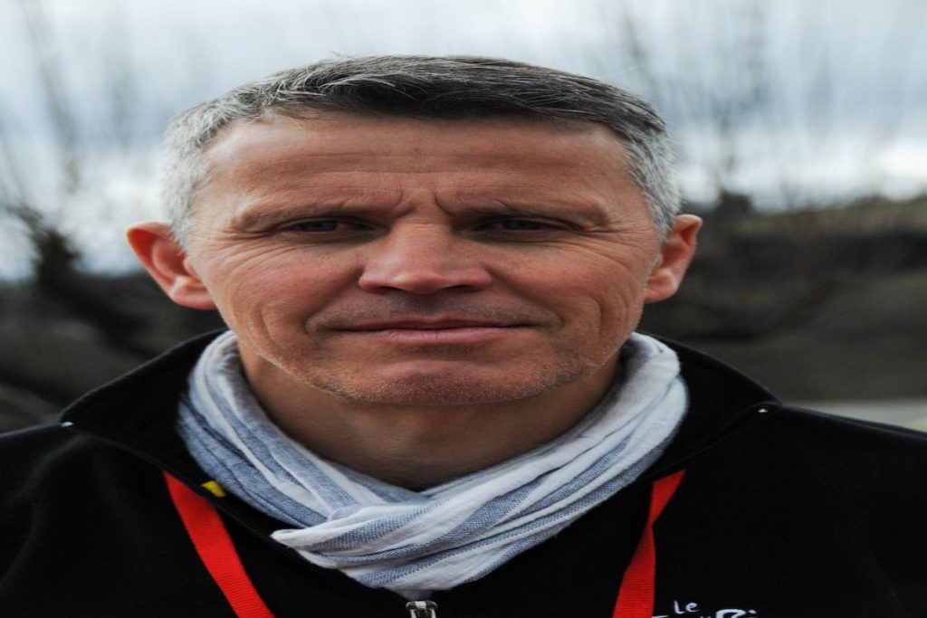 Pascal Lino est devenu pilote, notamment sur le Tour où il a hâte de voir évoluer celui qu’il considère déjà comme un phénomène.