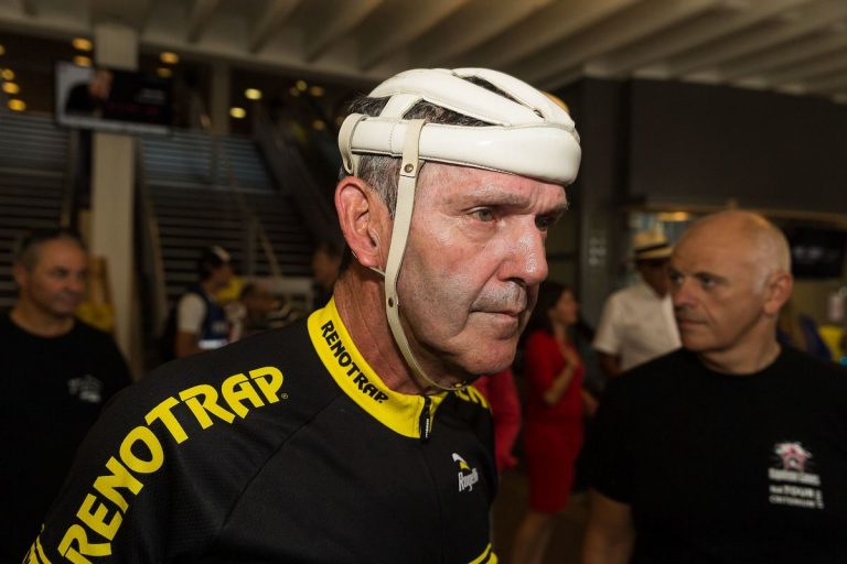Dans les années 70, Roger De Vlaeminck a été l'un des plus grands coureurs, faisant même de l'ombre à Eddy Merckx. Un homme devenu légende.