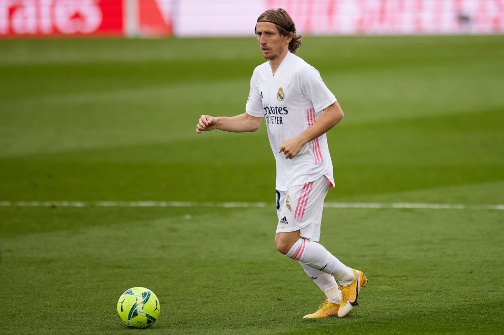Luka Modric (Real Madrid) prolonge jusqu’en 2022 !