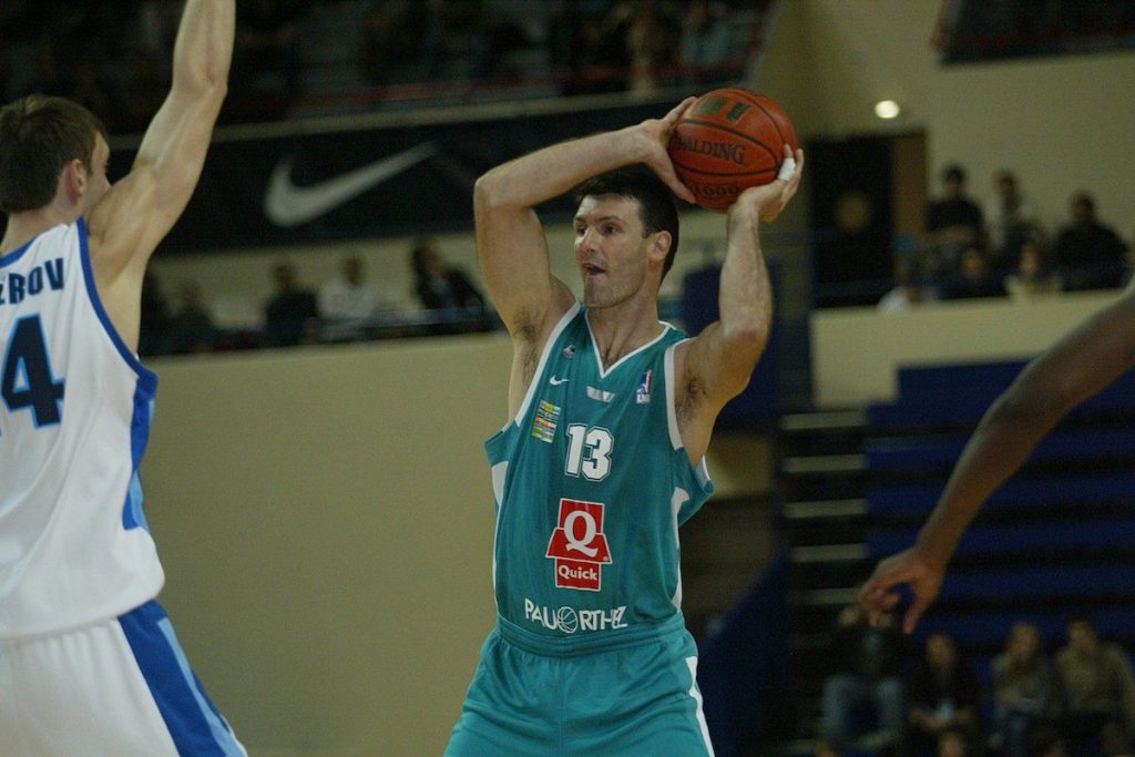 Thierry Gadou impressionné de jouer contr la Dream Team.