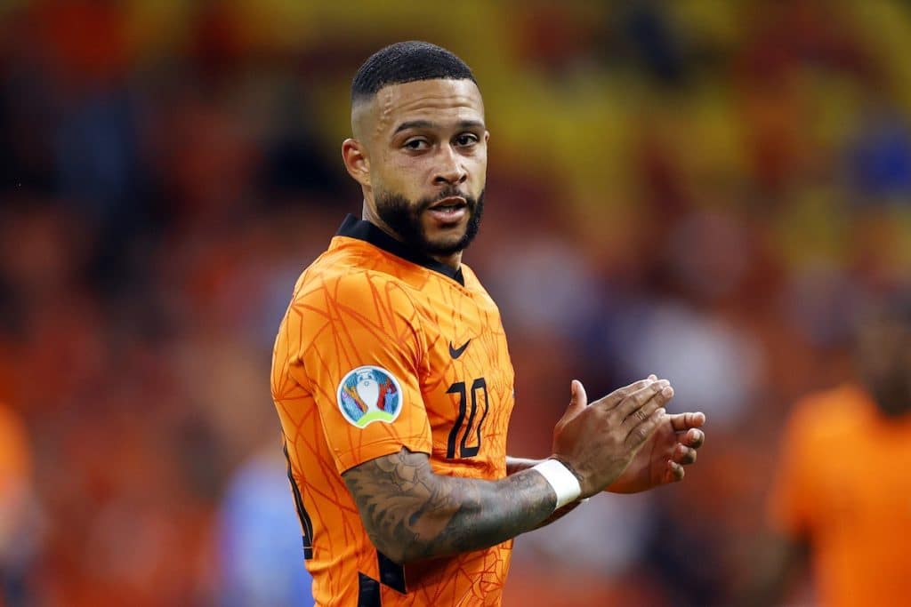 Transferts : Memphis Depay snobe le PSG pour rejoindre Barcelone