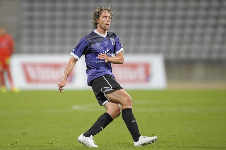 Istres à la recherche d'un futur glorieux.