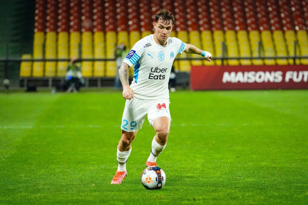 Transferts : Pol Lirola (Fiorentina), dossier complexe pour l’OM