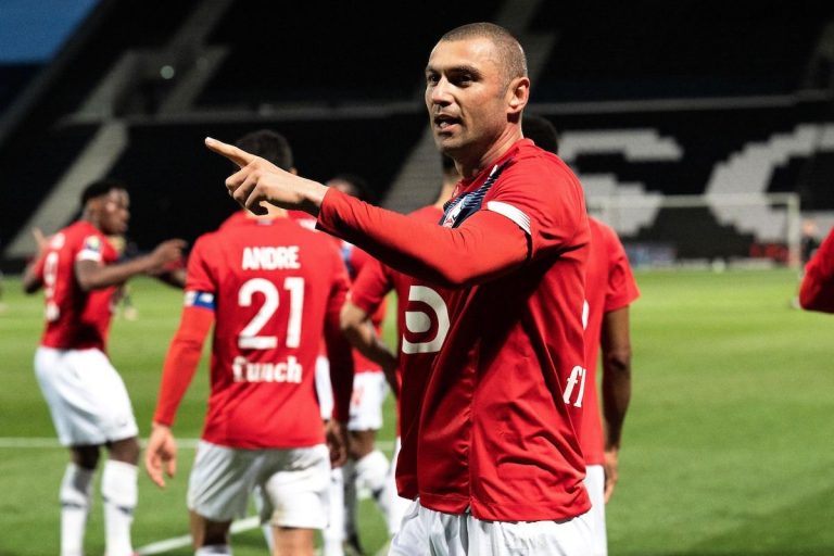 rrivé l'été dernier dans le Nord en remplacement de Loïc Rémy, Burak Yilmaz s’est affirmé comme l’un des principaux artisans du titre lillois.