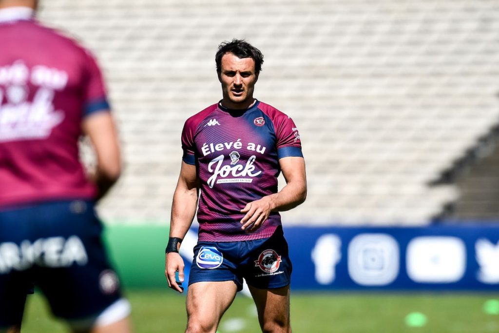Nans Ducuing met l’ambiance dans le vestiaire de l’UBB Et ailleurs. Tout En restant sérieux sur le terrain.