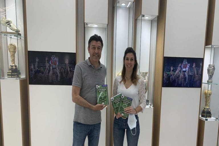 Annabelle Creuzé a réussi un joli coup avec son ouvrage le vocabulaire du football.