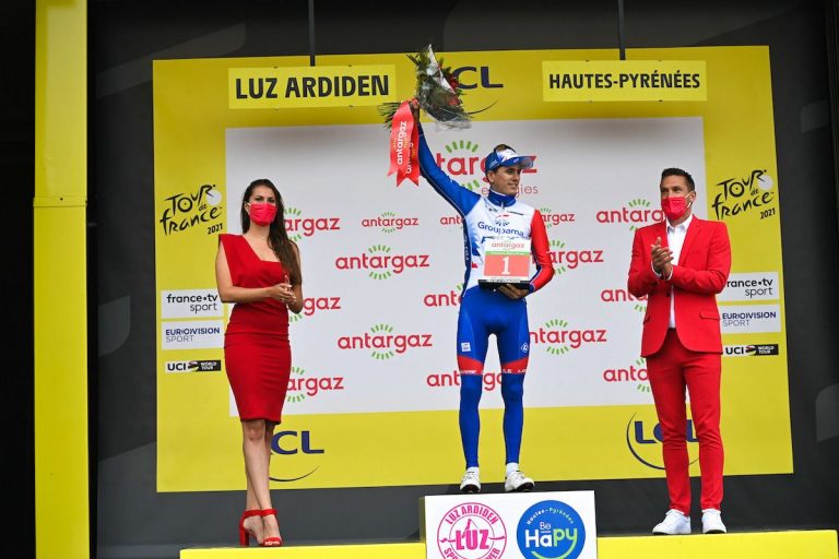 Davif Gaudu, avec Guillaume Martin et Paret-Peintre dans les 15 premiers du général.