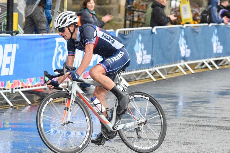 Andrii Ponomar sur route âgé de 18 ans est heureux de faire partie de cette équipe transalpine du Pro Tour lui qui vient de disputer le Giro.