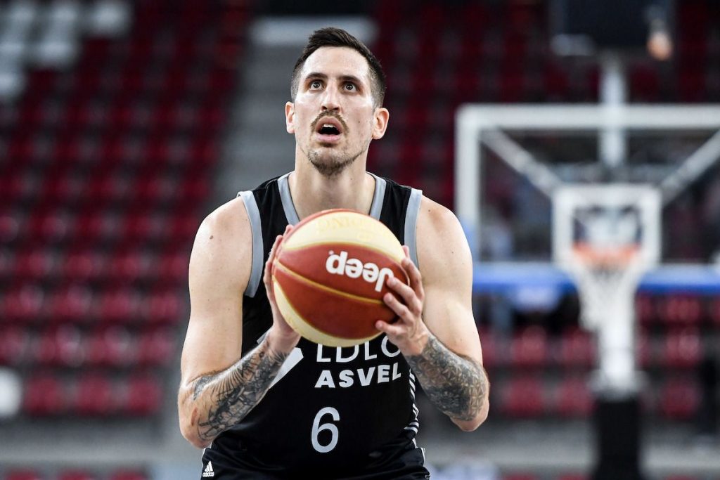 Paul Lacombe a enfin décroché le graal (il avait été champion en 2009 mais était espoir) pour son retour à l’ASVEL, son club formateur.