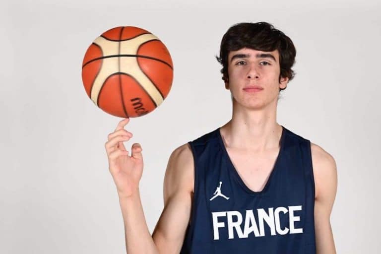 Maxime Raynaud favorable à un abaissement de la limite d'âge.