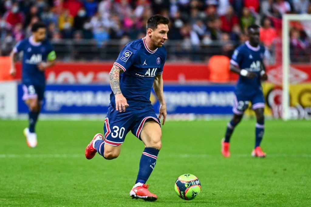 Lionel Messi, derrière la lumière une historie hors du commun.