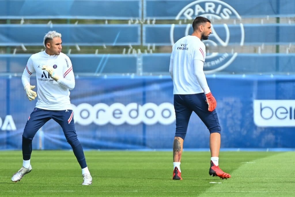 Donnarumma / Navas : Duel de costauds pour la cage parisienne