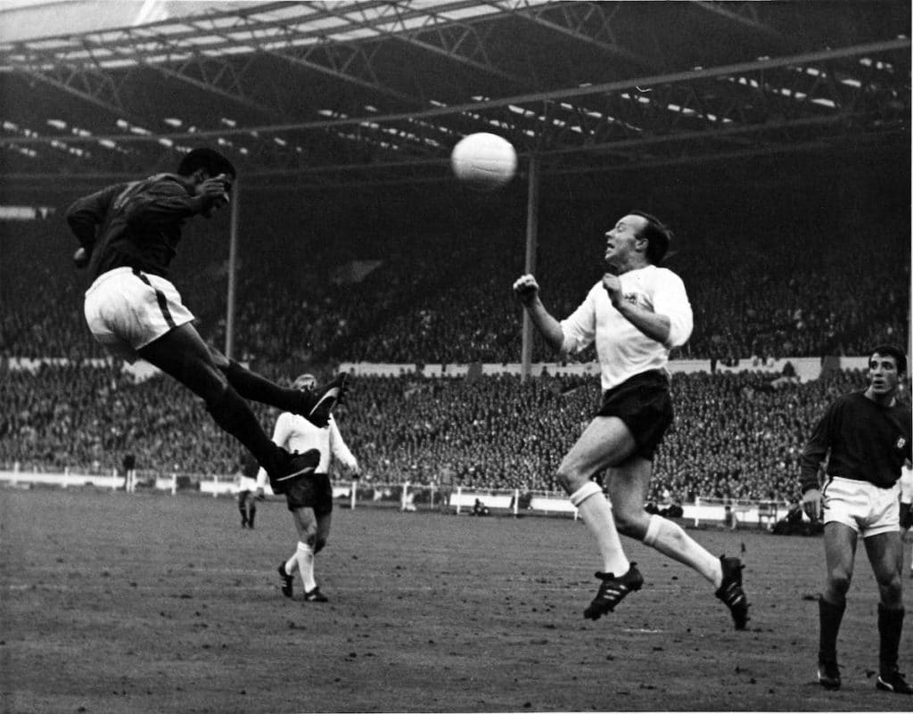 Rétro : Coupe du Monde 1966, les Anglais tirent les premiers !