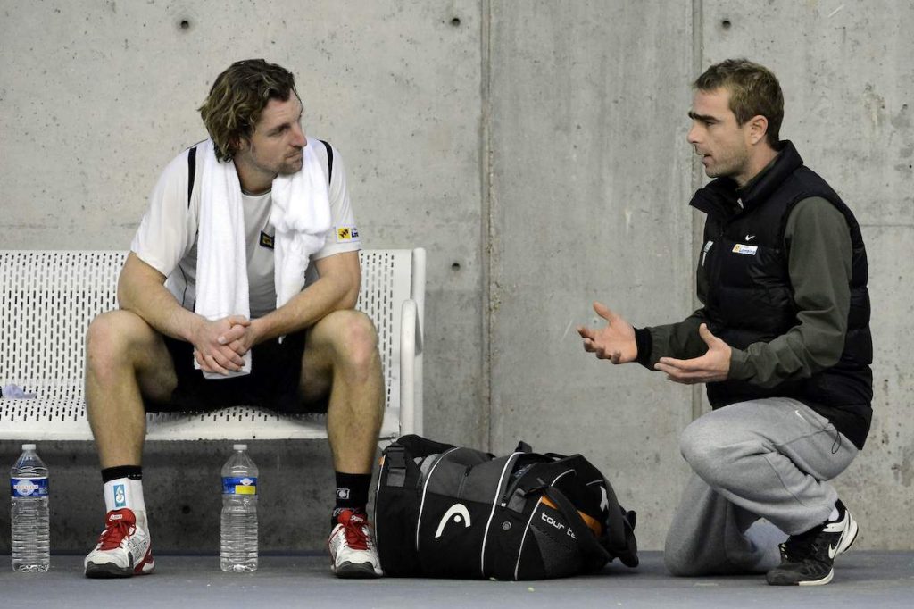 Mutis éteint l’Américain Roddick en 5 sets de légende.