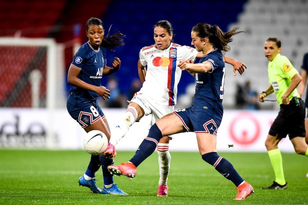 D1 Arkema : le choc OL-PSG aura bien lieu, sous la pression de Canal + ?