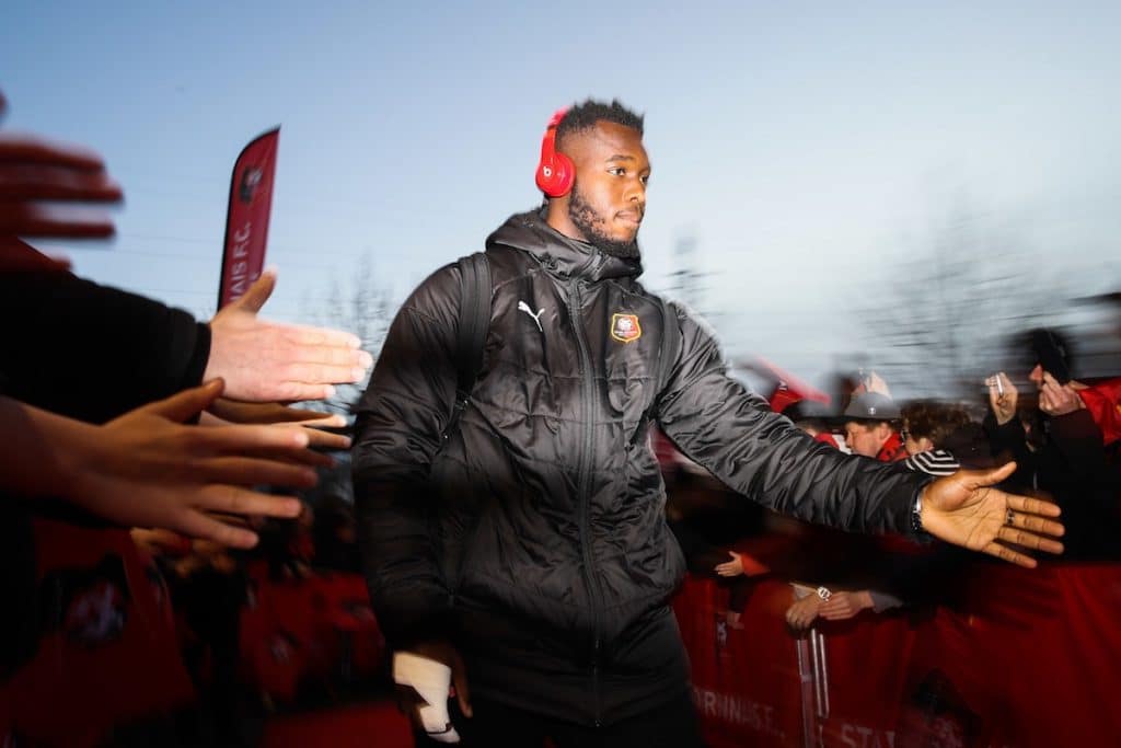 Pourquoi Joris Gnagnon, arrivé libre, doit attendre janvier pour jouer avec Saint-Etienne ?
