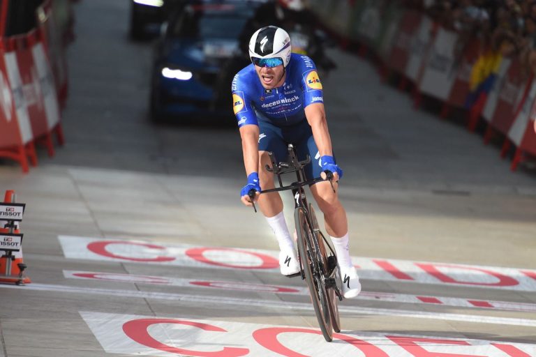 Florian Sénéchal : « Passer un palier et remporter une classique »