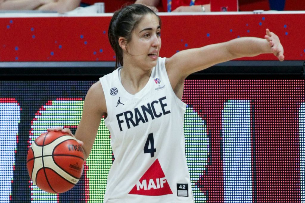 Marine Fauthoux s'engage a Basket Landes après son aventure à l'ASVEL.