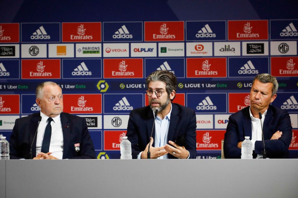 juninho quitte l'OL avec un goût d'inachevé.