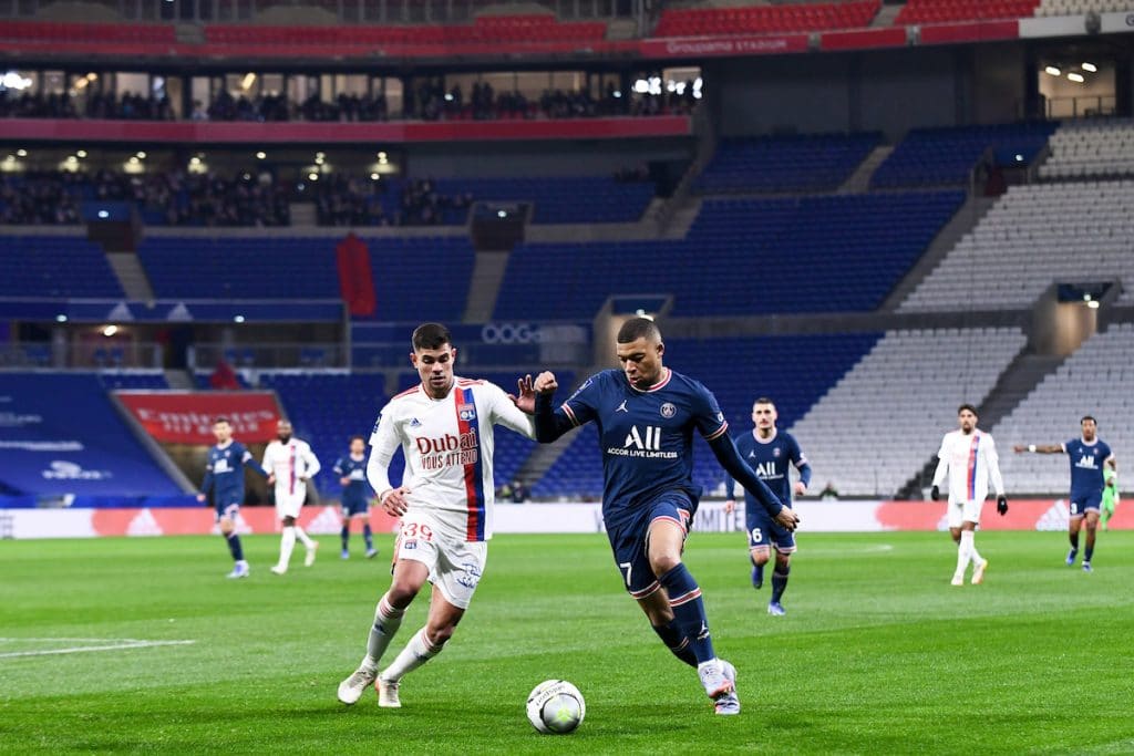 EXCLU : un plan concret pour le retour des spectateurs en masse dans les stades