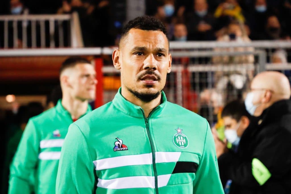 Timothée Kolodziejczak prévient, avant le derby : « On est mal en point, mais on n’est pas morts »