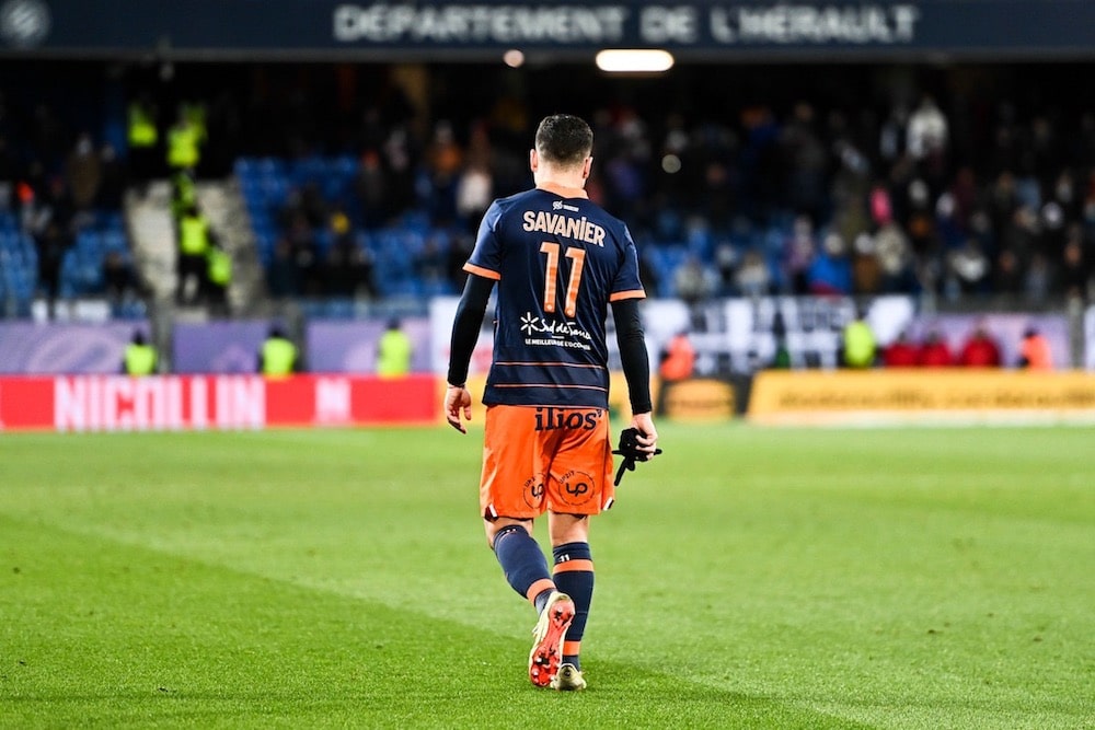 Transferts : et si le remplaçant de Bruno Guimaraes à Lyon était Teji Savanier ?