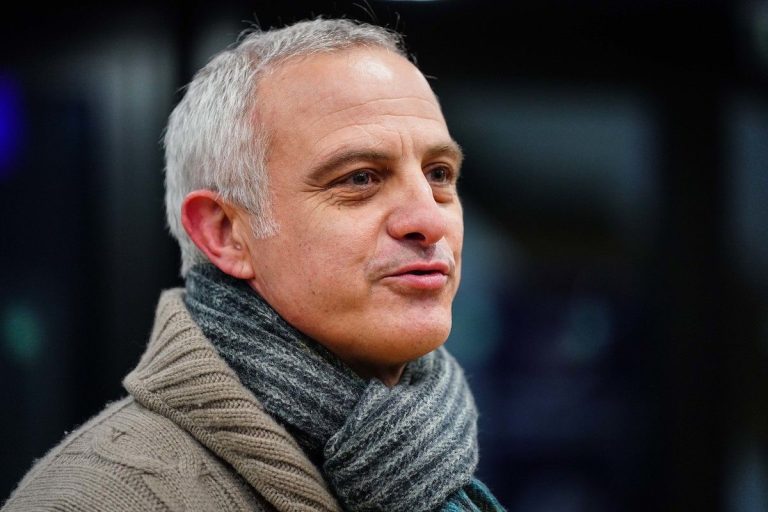 Alain Roche revient sur la saison 96 et les relations tendues avec Luis Fernandez.