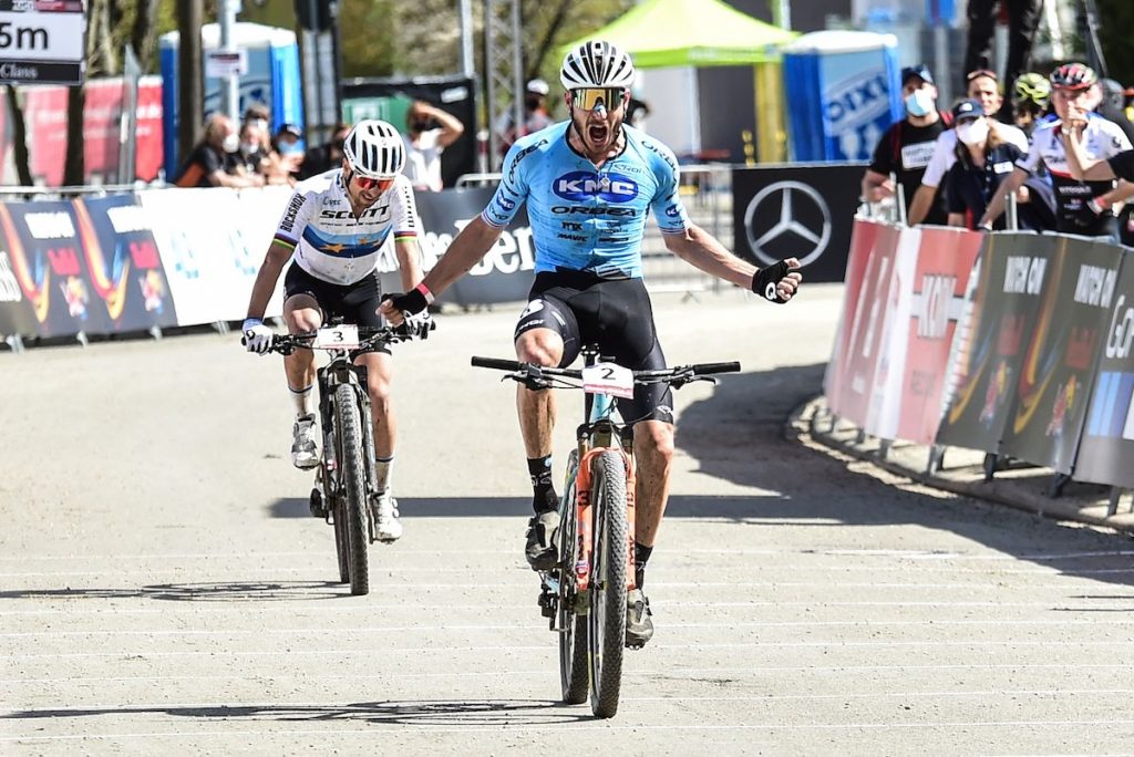 Victor Koretzky a franchi le pas du cyclisme sur route.