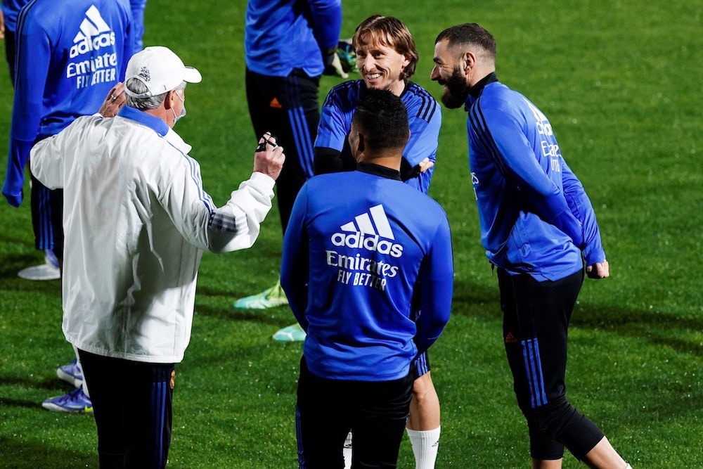 Real Madrid : Benzema dans le groupe pour Paris, info ou intox ?