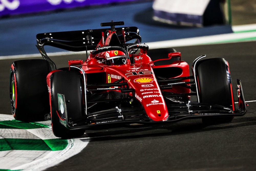 Ferrari : La Scuderia en outsider de Mercedes