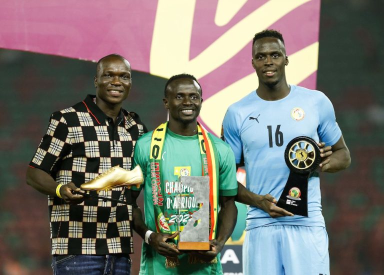 Mendy et Mané, grands artisans de la victoire du Sénégal.
