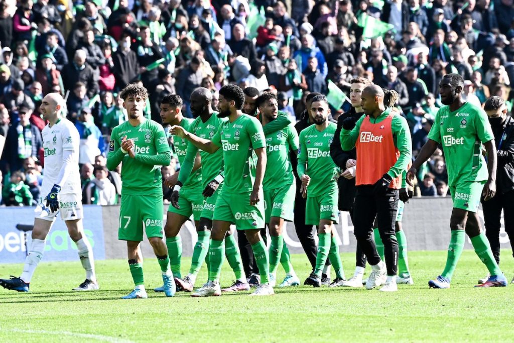 Pascal Dupraz (Saint-Etienne)  calme les Verts : « Avec 25 points, on ne se maintient pas »