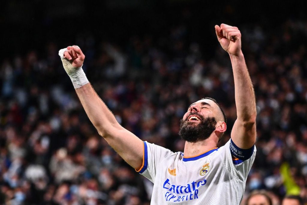 Benzema dépasse Henry comme meilleur buteur des Bleus.