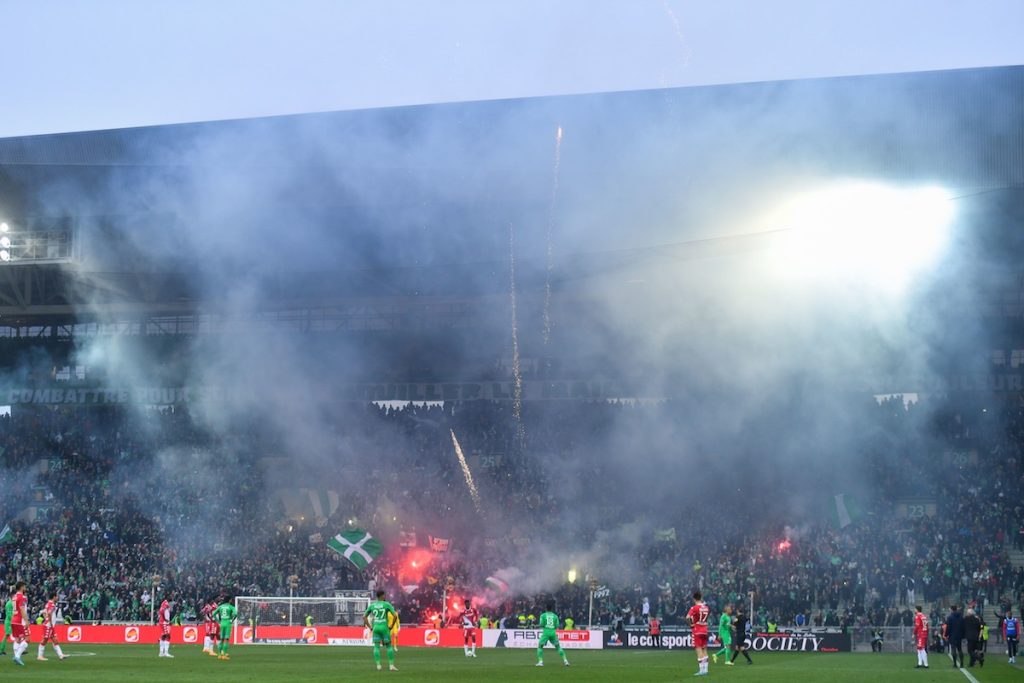 Paris, Lyon, Saint-Etienne… Quand les supporters font honte au football